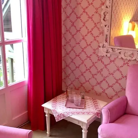 Manoir De Benerville Bed & Breakfast