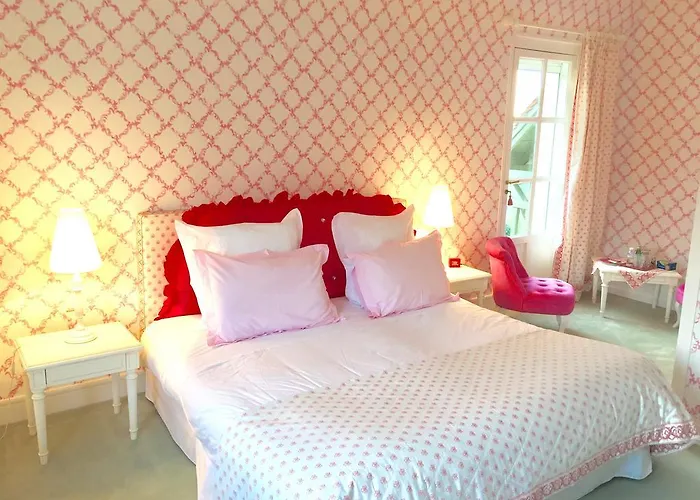 Manoir De Benerville Bed & Breakfast