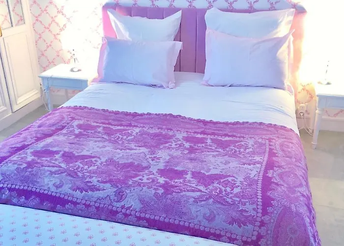 Manoir De Benerville Bed & Breakfast *