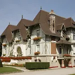 Manoir De Benerville