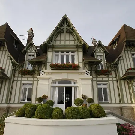 Manoir De Benerville Deauville