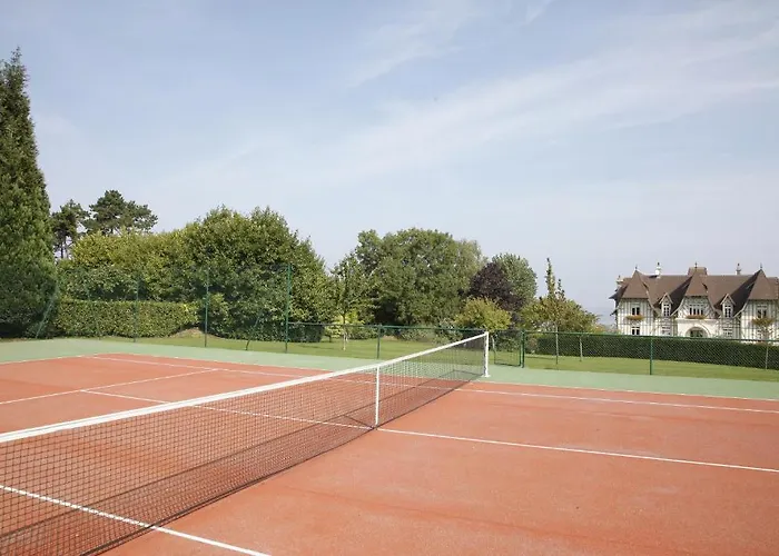 Manoir De Benerville Bed & Breakfast *