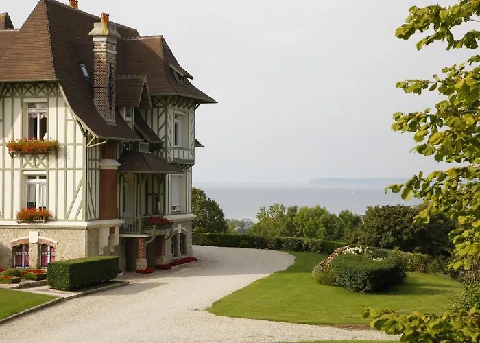 Manoir De Benerville