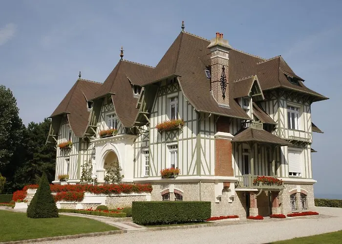 Manoir De Benerville