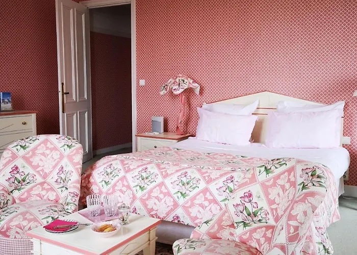 Manoir De Benerville Bed & Breakfast *